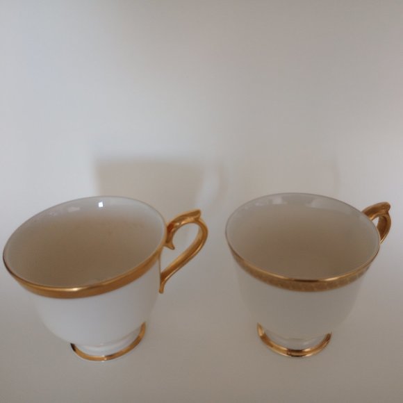 SET OF 2 FOOTED CUP - HAVERFORD HALL BY LENOX - Picture 1 of 4